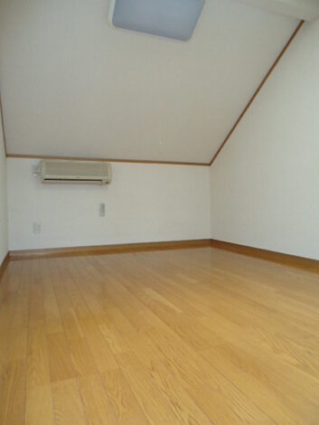 サンクイーン弐番館1Kロフト